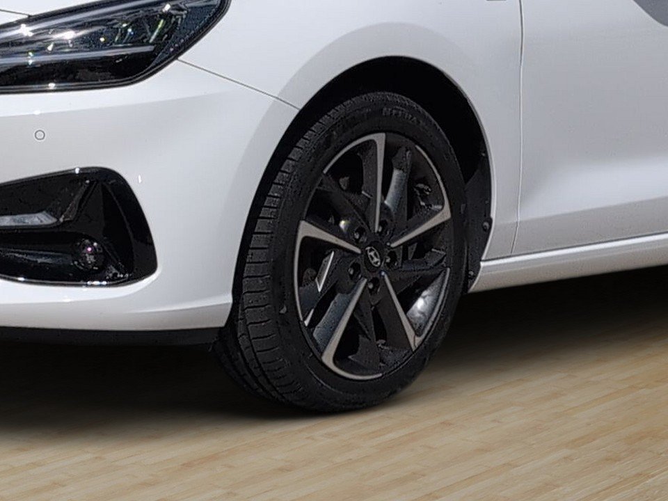Fahrzeugabbildung Hyundai i30 1.5T TREND 1HD GARANTIE-5/28 LED+KAM+CARPLAY Trend Mild-Hybrid