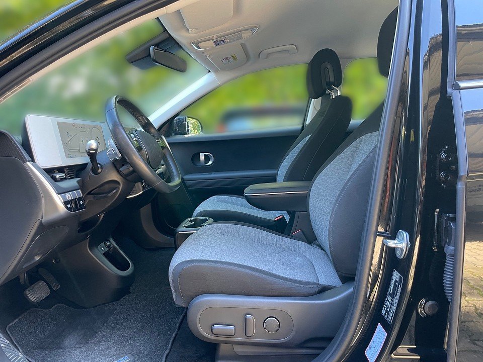 Fahrzeugabbildung Hyundai IONIQ 5 72kWh DYNAMIQ 481KM-RW 98%SOH 1HD WP+ELHK