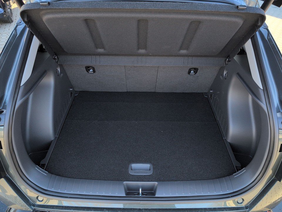 Fahrzeugabbildung Hyundai KONA EV 65kWh TREND ASSIST-P 510KM NAVI+360+LED+