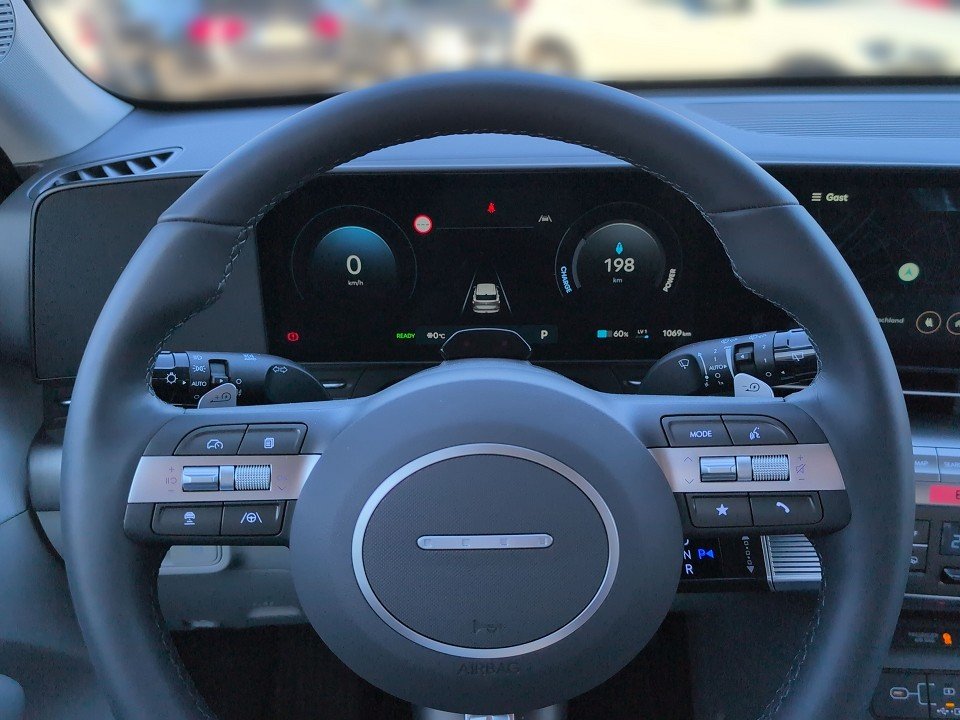 Fahrzeugabbildung Hyundai KONA EV 65kWh TREND ASSIST-P 510KM NAVI+360+LED+