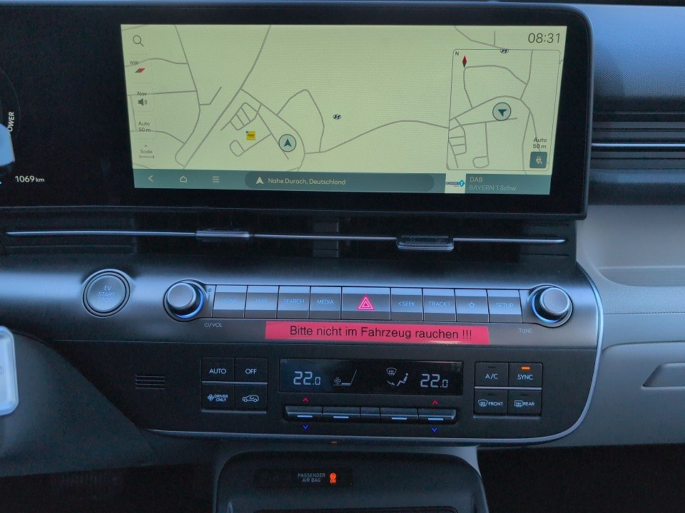 Fahrzeugabbildung Hyundai KONA EV 65kWh TREND ASSIST-P 510KM NAVI+360+LED+