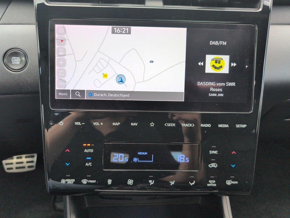 Fahrzeugabbildung Hyundai TUCSON PHEV 1.6T AT 4WD 1HD N-LINE ECS+PANO+HDA+