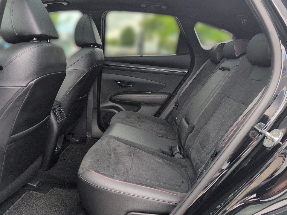 Fahrzeugabbildung Hyundai TUCSON PHEV 1.6T AT 4WD 1HD N-LINE ECS+PANO+HDA+