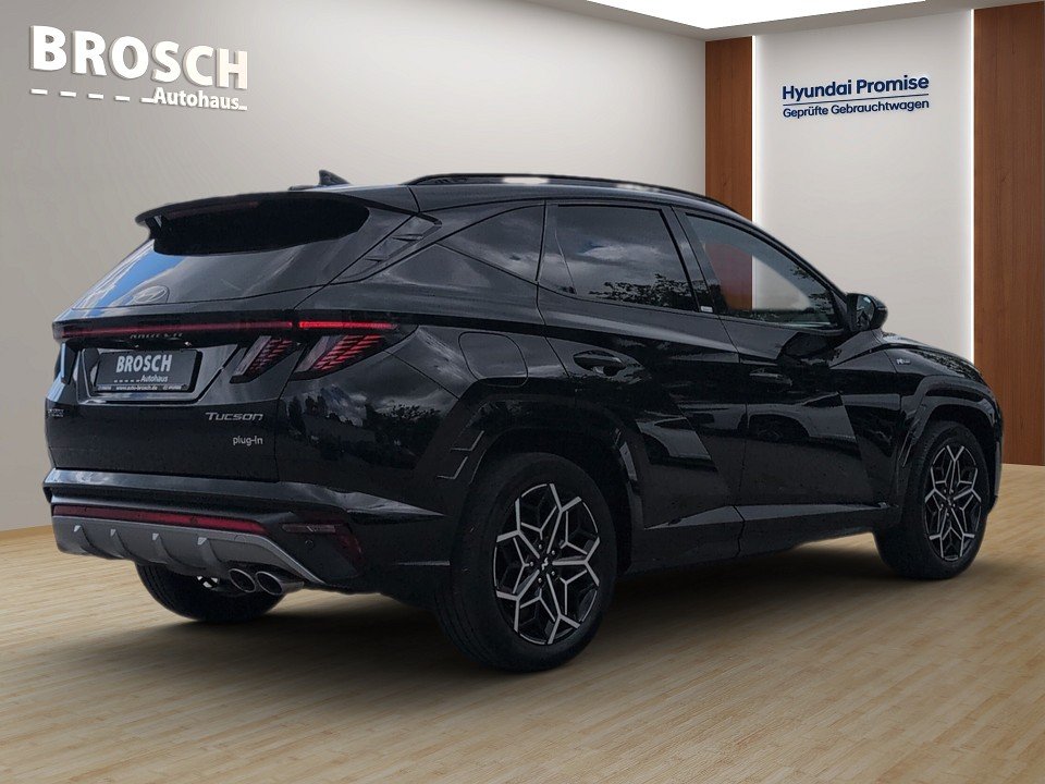 Fahrzeugabbildung Hyundai TUCSON PHEV 1.6T AT 4WD 1HD N-LINE ECS+PANO+HDA+