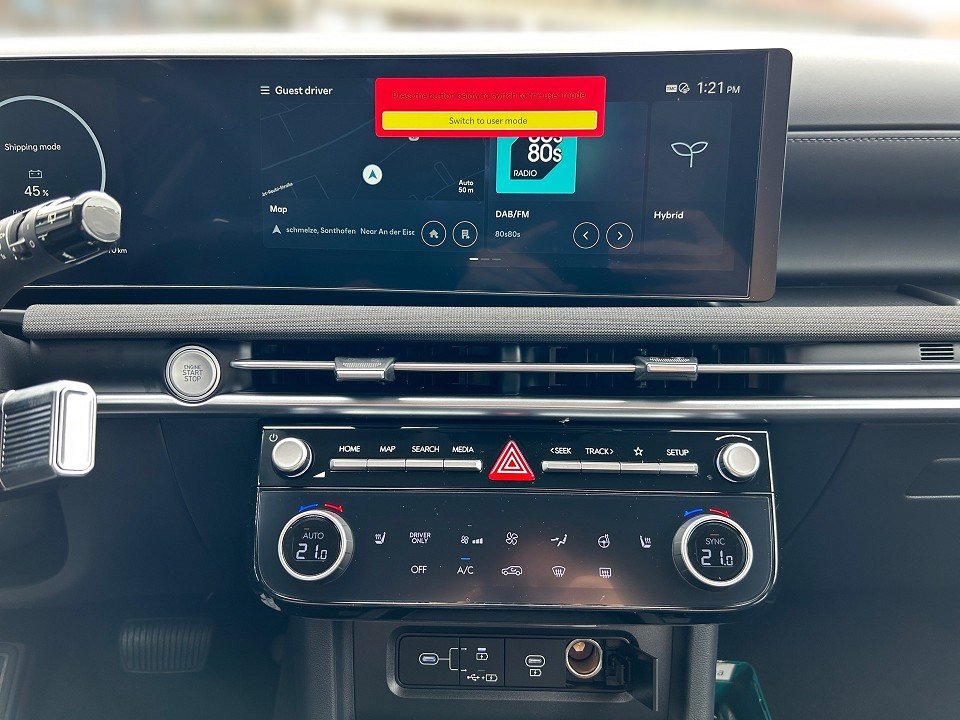Fahrzeugabbildung Hyundai TUCSON HEV MY25 1.6T 6AT 4WD TREND MATRIX+NAV+QI