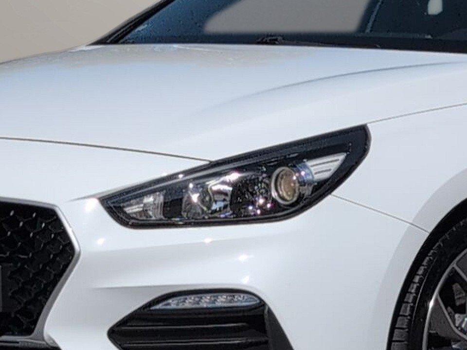 Fahrzeugabbildung Hyundai i30 1.4T AT N-LINE NAV-/KOMF-P PANO+KAM+CARPLAY+