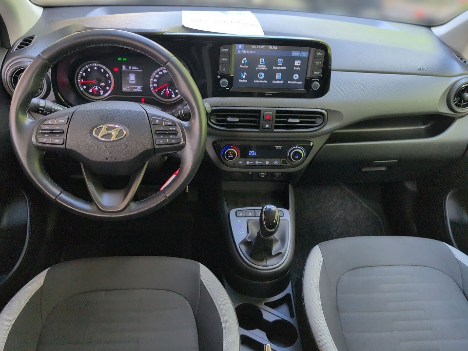 Fahrzeugabbildung Hyundai i10 1.0 5-AMT TREND KOMF-P GARANTIE NAV+KAM+PDC+