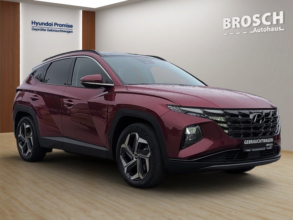 Fahrzeugabbildung Hyundai TUCSON PHEV 1.6T 4WD TREND ASS-P PANO+ECS+NAVI++