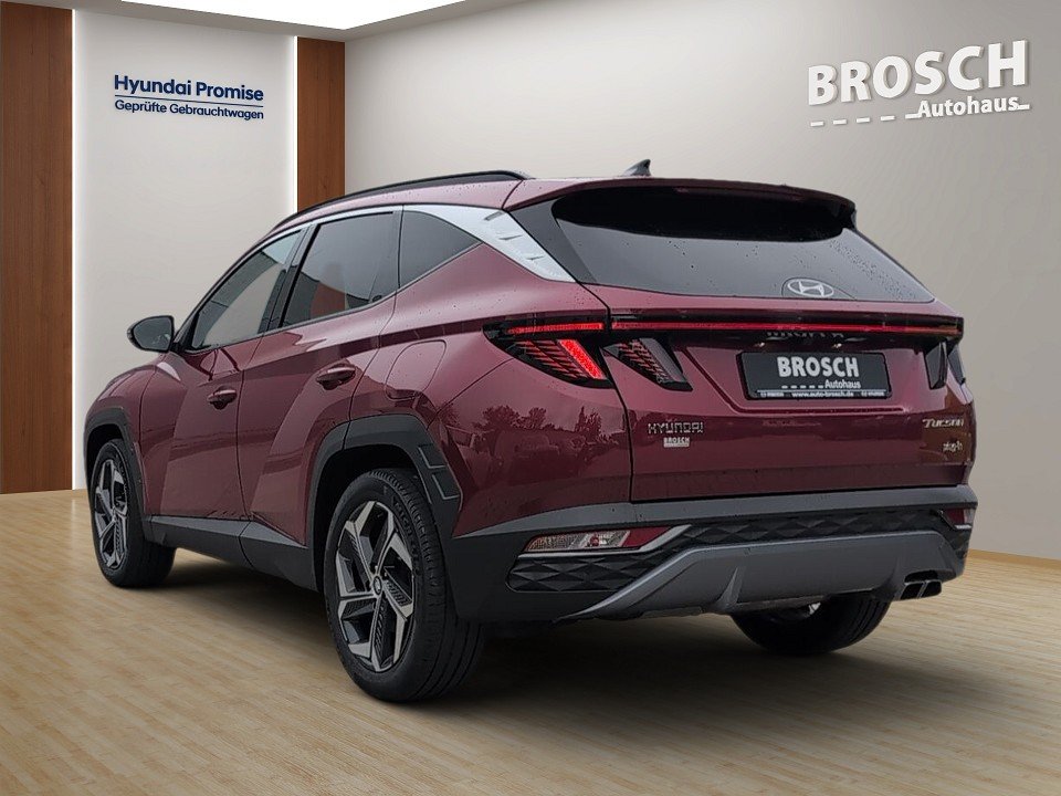 Fahrzeugabbildung Hyundai TUCSON PHEV 1.6T 4WD TREND ASS-P PANO+ECS+NAVI++