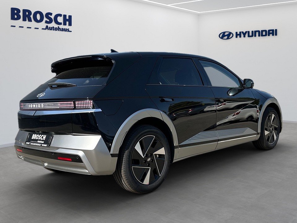 Fahrzeugabbildung Hyundai IONIQ 5 MY25 63kWh TECHNIQ PARK-P 360 440KMRANGE
