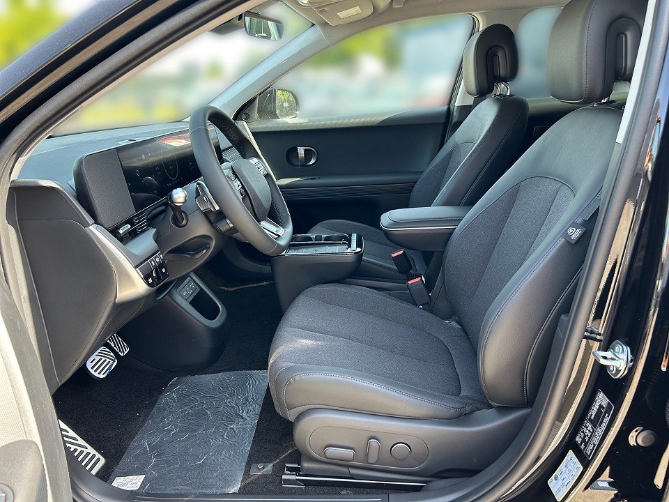 Fahrzeugabbildung Hyundai IONIQ 5 MY25 63kWh TECHNIQ PARK-P 360 440KMRANGE