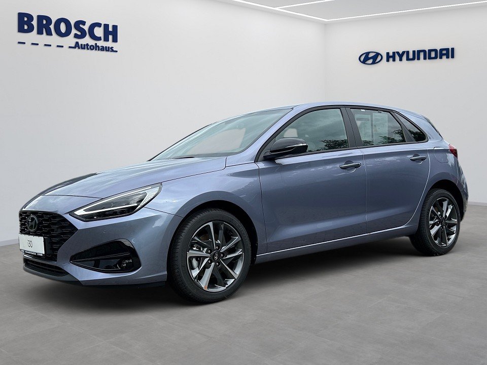 Hyundai i30 MY25 1.5T 48V 7DCT ADVANTAGE PLUS-P KEYLESS+