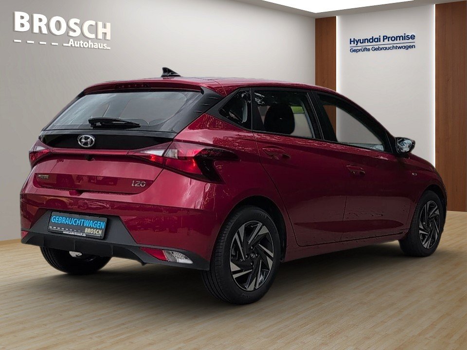 Fahrzeugabbildung Hyundai i20 1.0T DCT TREND GARANTIE 1HD KAM+CARPLAY+KLIMA Trend Mild-Hybrid