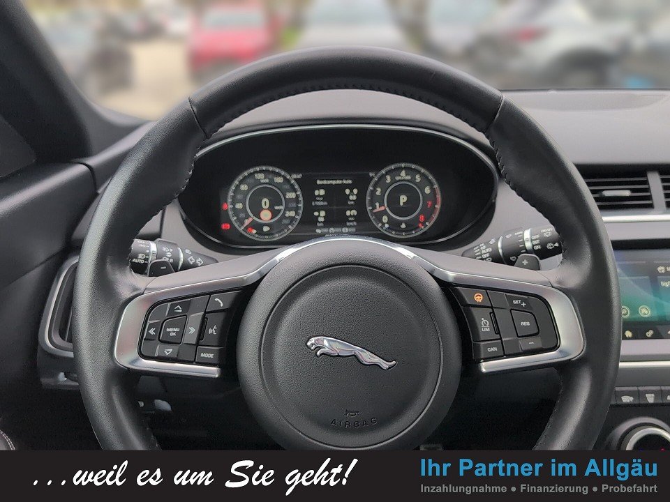 Fahrzeugabbildung Jaguar E-PACE P250 R-Dynamic AWD 1HD GARANTIE PANO NAV+