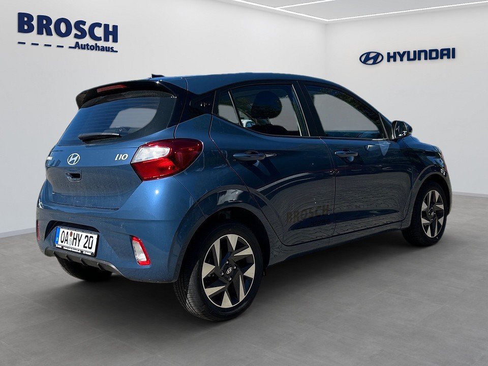 Fahrzeugabbildung Hyundai i10 MY25 1.2 TREND KOMF-P 15+PDC+KAMERA+NAV+KAMERA