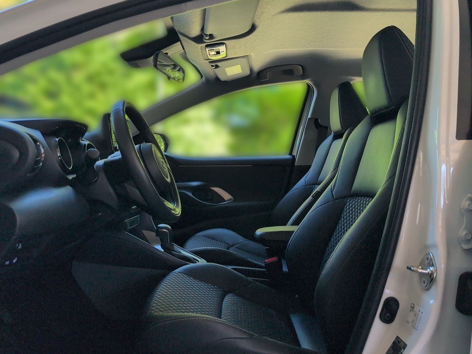 Fahrzeugabbildung Mazda 2 HEV 1.5L 116 CVT AGILE COMFORT-P KAM+CARPLAY++