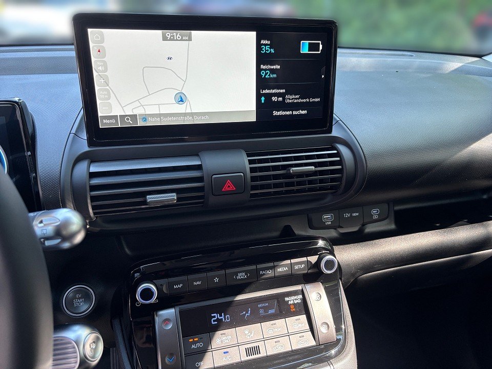 Fahrzeugabbildung Hyundai INSTER 42kWh SELECT EFFIZIENZ-P NAV+KLIMAAT+KAM+