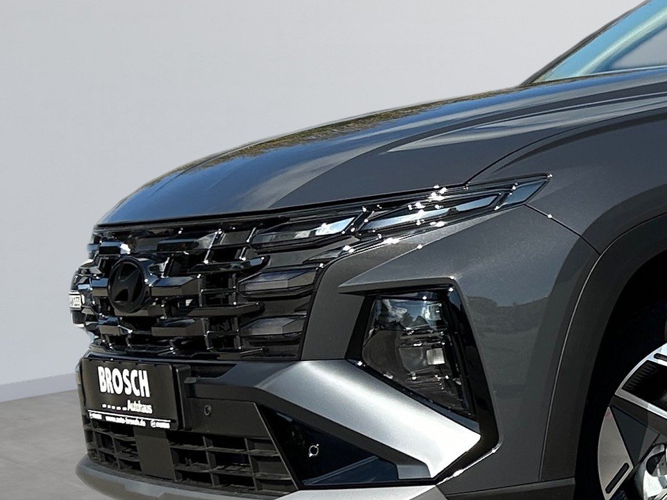 Fahrzeugabbildung Hyundai TUCSON HEV MY25 1.6T AT 4WD TREND LED-P NAVI+SHZ