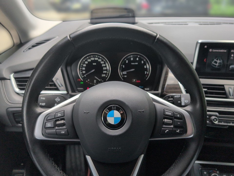 Fahrzeugabbildung BMW 225xe PHEV iPERFORMANCE SPORTLINE AHK/ABNEHM 1HD 225 xe Sport Line