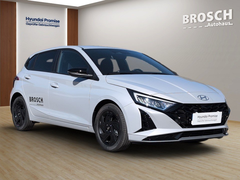 Fahrzeugabbildung Hyundai i20 1.0T BLACKLINE GARANTIE-06/31 BOSE+NAVI+KAM+