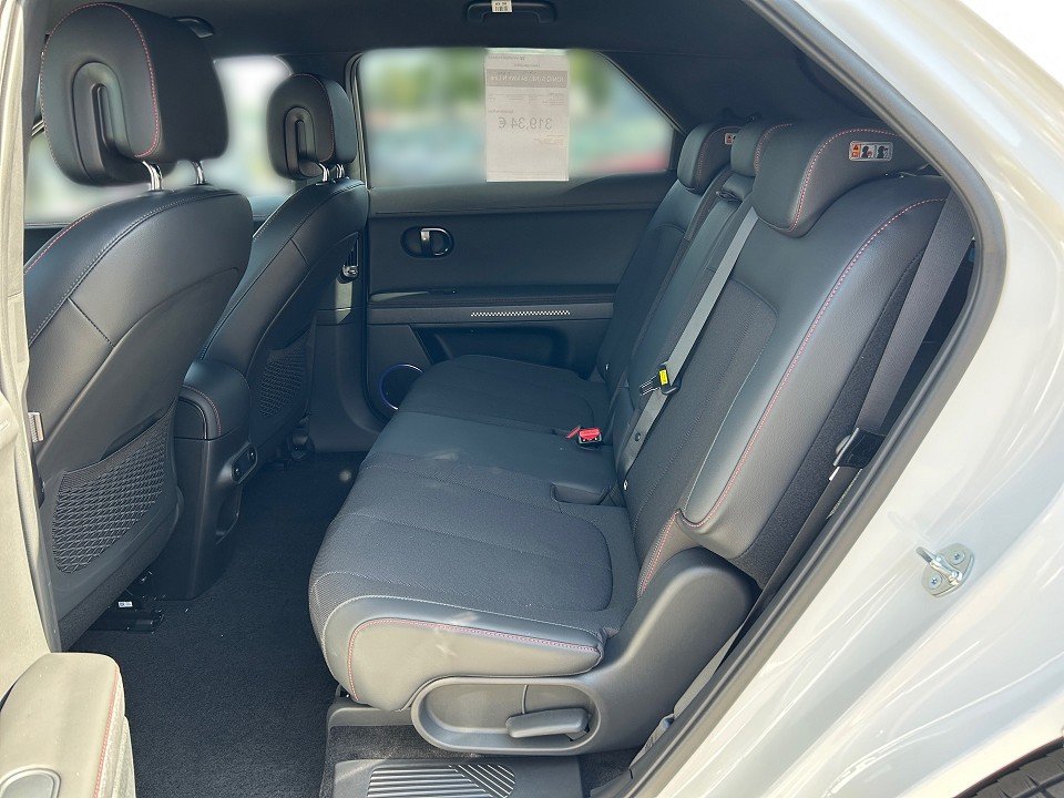 Fahrzeugabbildung Hyundai IONIQ 5 MY25 84kWh N LINE 570KM-RANGE MATRIX+NAV