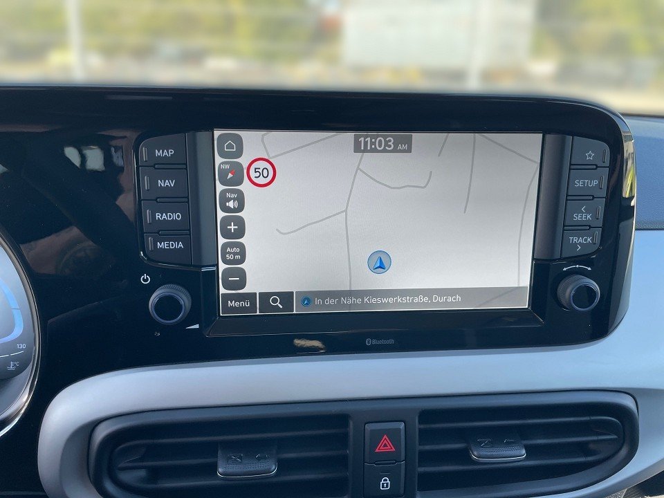 Fahrzeugabbildung Hyundai i10 1.2 PRIME 5J-GARANTIE SMART-KEY+NAV+KAM+PDC+