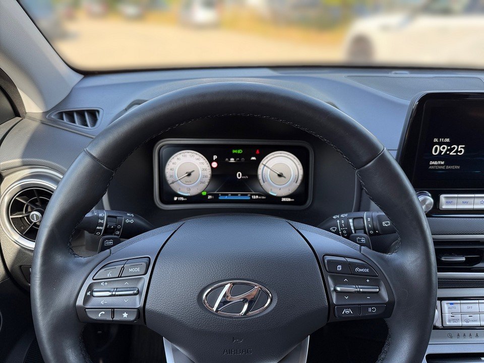 Fahrzeugabbildung Hyundai KONA EV 39kWh EDITION30+ BATTERIEGARANTIE AVILOO