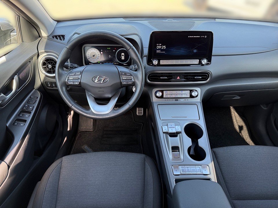 Fahrzeugabbildung Hyundai KONA EV 39kWh EDITION30+ BATTERIEGARANTIE AVILOO