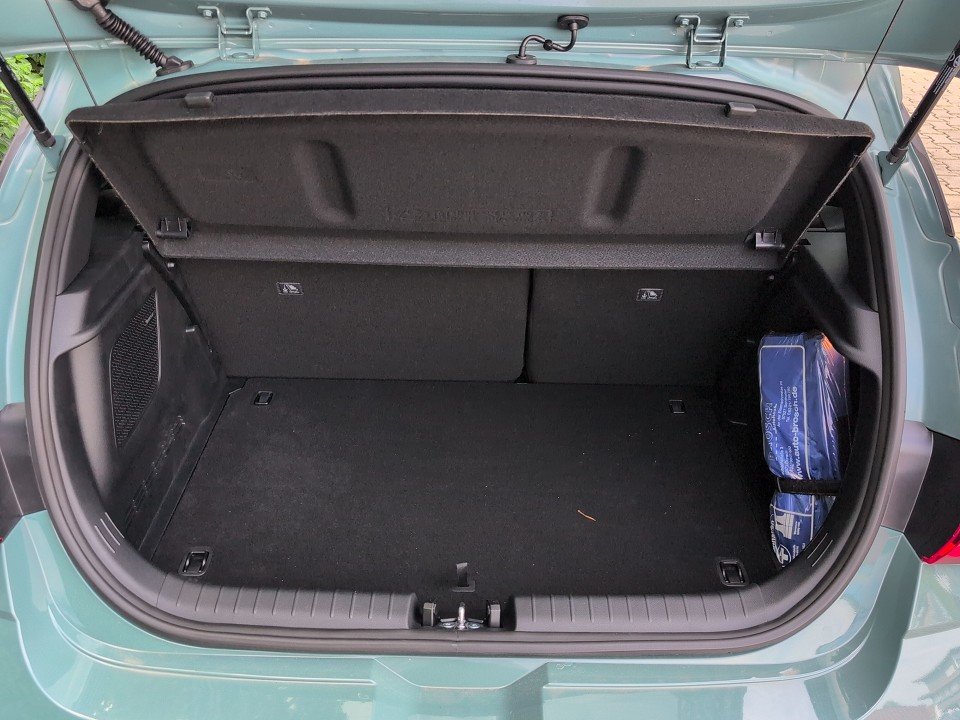 Fahrzeugabbildung Hyundai New i20 5-Türer 1.0 Benzin (FL)