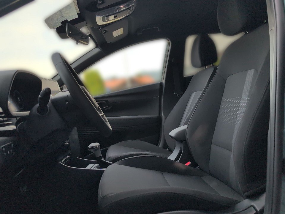 Fahrzeugabbildung Hyundai New i20 5-Türer 1.0 Benzin (FL)
