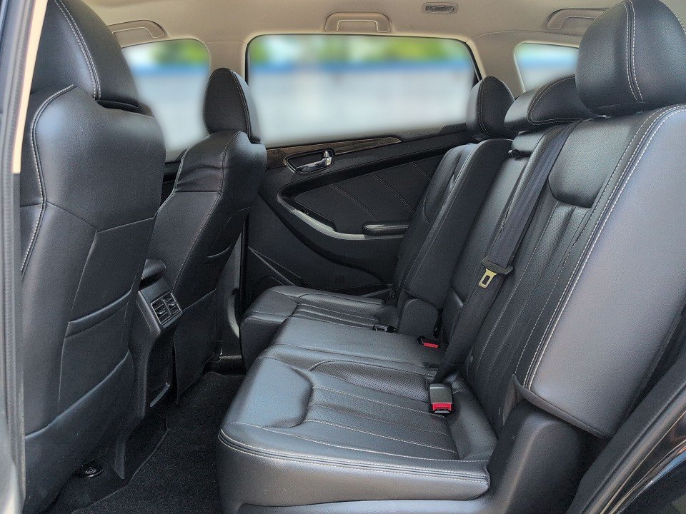 Fahrzeugabbildung DFSK FENGON 580 1.5T AUT 7SITZ VAT 12000-NETTO-EXPORT