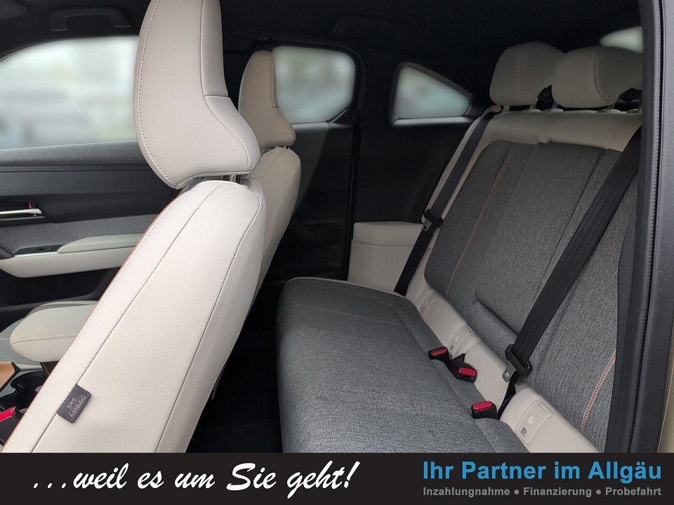 Fahrzeugabbildung Mazda MX-30 R-EV ADVANTAGE HEADUP+NAV+KLIMA+SHZ+MATRIX