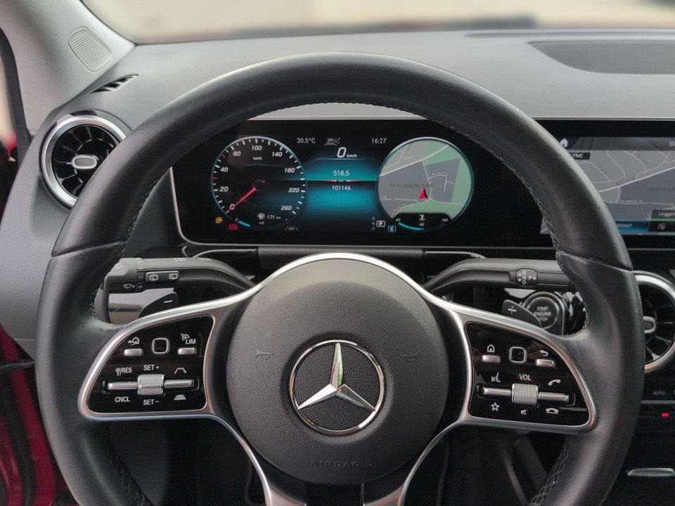Fahrzeugabbildung Mercedes-Benz B220 PROGRESSIVE 4MATIC AT AHK+NAV+KAM+CARPLAY++ B 220 4Matic (247.045)