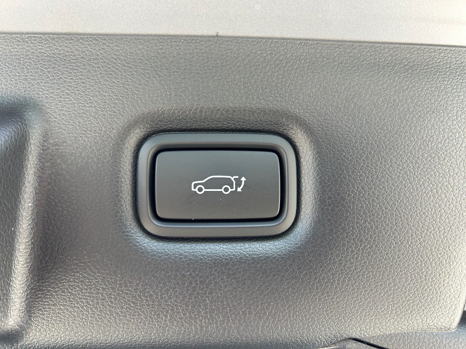Fahrzeugabbildung Hyundai IONIQ 5 63kWh DYNAMIQ 440KM-REICHWEITE SHZ+NAVI+