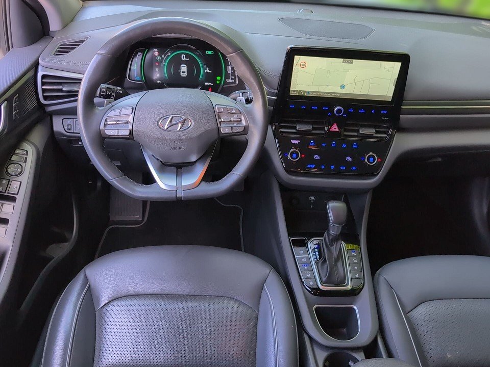 Fahrzeugabbildung Hyundai IONIQ FL HEV PREMIUM GARANTIE NAVI+CARPLAY+4xSHZ