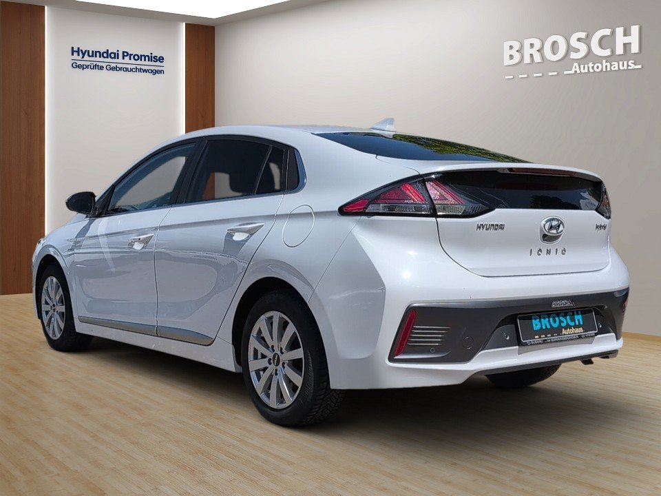 Fahrzeugabbildung Hyundai IONIQ FL HEV PREMIUM GARANTIE NAVI+CARPLAY+4xSHZ