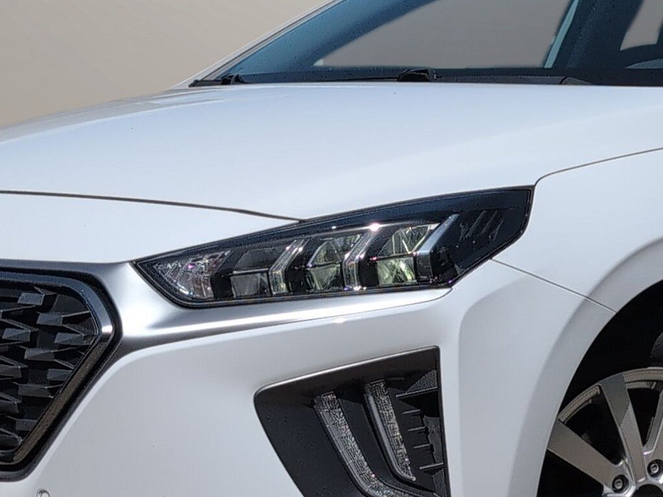 Fahrzeugabbildung Hyundai IONIQ FL HEV PREMIUM GARANTIE NAVI+CARPLAY+4xSHZ