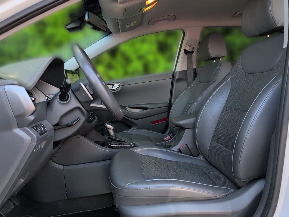 Fahrzeugabbildung Hyundai IONIQ FL HEV PREMIUM GARANTIE NAVI+CARPLAY+4xSHZ