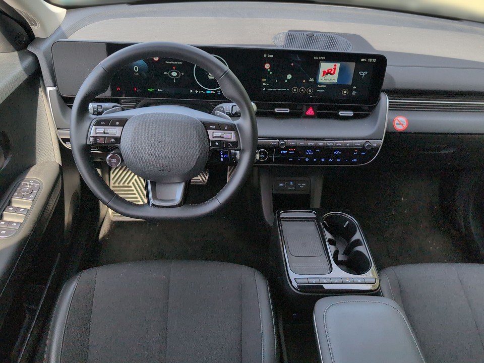 Fahrzeugabbildung Hyundai IONIQ 5 84kWh 4WD TECHNIQ 1HD GARANTIE-11/30 NAV