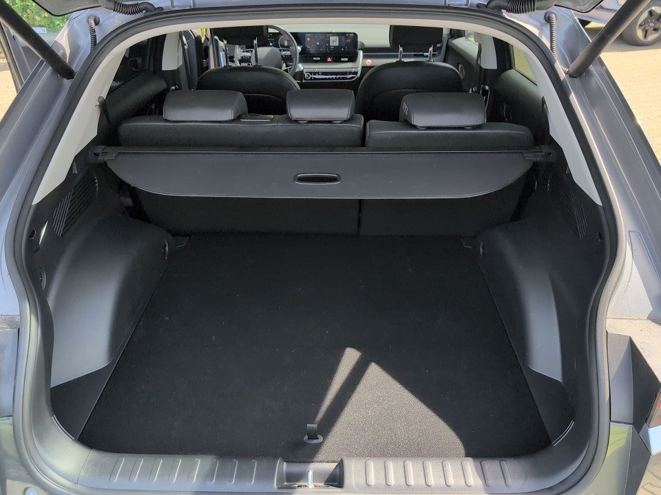 Fahrzeugabbildung Hyundai IONIQ 5 84kWh 4WD TECHNIQ 1HD GARANTIE-11/30 NAV