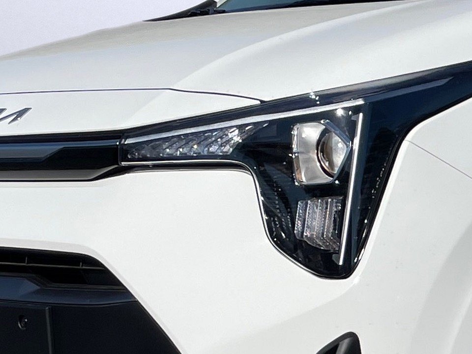 Fahrzeugabbildung Kia PICANTO 1.0 CORE 7J-GARANTIE NAV+KAM+CARPLAY+PDC