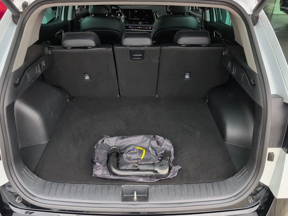 Fahrzeugabbildung Kia SPORTAGE 1.6T SPIRIT GARANTIE-04/29 NAV+4xSHZ+QI