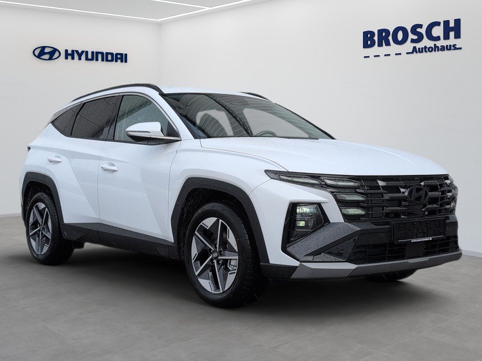 Hyundai TUCSON 1.6T 7-DCT TREND 5J-GARANTIE LED+NAV+KAM+
