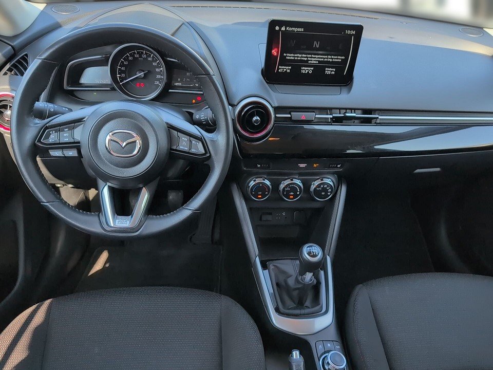 Fahrzeugabbildung Mazda 2 SKY-G 90 6GS HOMURA GARANTIE KAM+CARPLAY+KLIMA