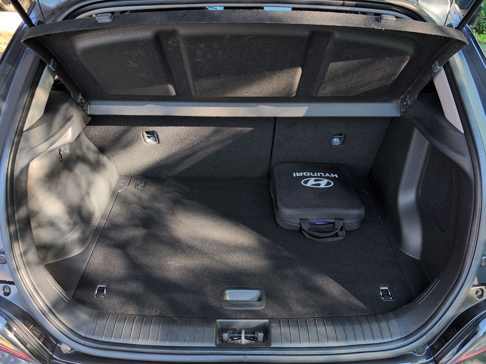 Fahrzeugabbildung Hyundai KONA EV MY23 TREND NAV-P 484KM-RW GARANTIE-06.31