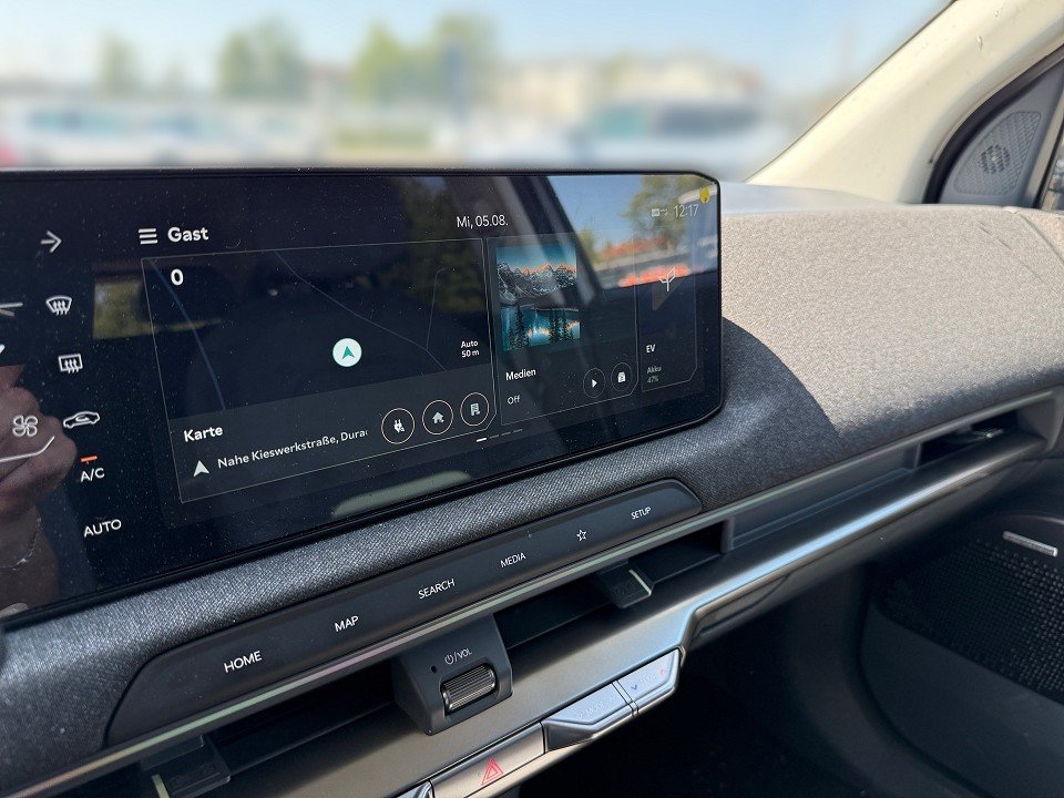 Fahrzeugabbildung Kia EV2 42.2 4S EARTH WIC 22AC TEC DWP DES 317KM-RW