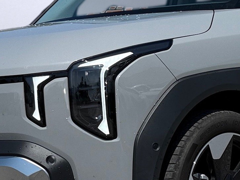 Fahrzeugabbildung Kia EV2 42.2 4S EARTH WIC 22AC TEC DWP DES 317KM-RW