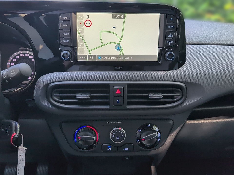 Fahrzeugabbildung Hyundai i10 1.0 EDITION-30+ 1HD GARANTIE KAMERA+NAV+16+ Edition 30+